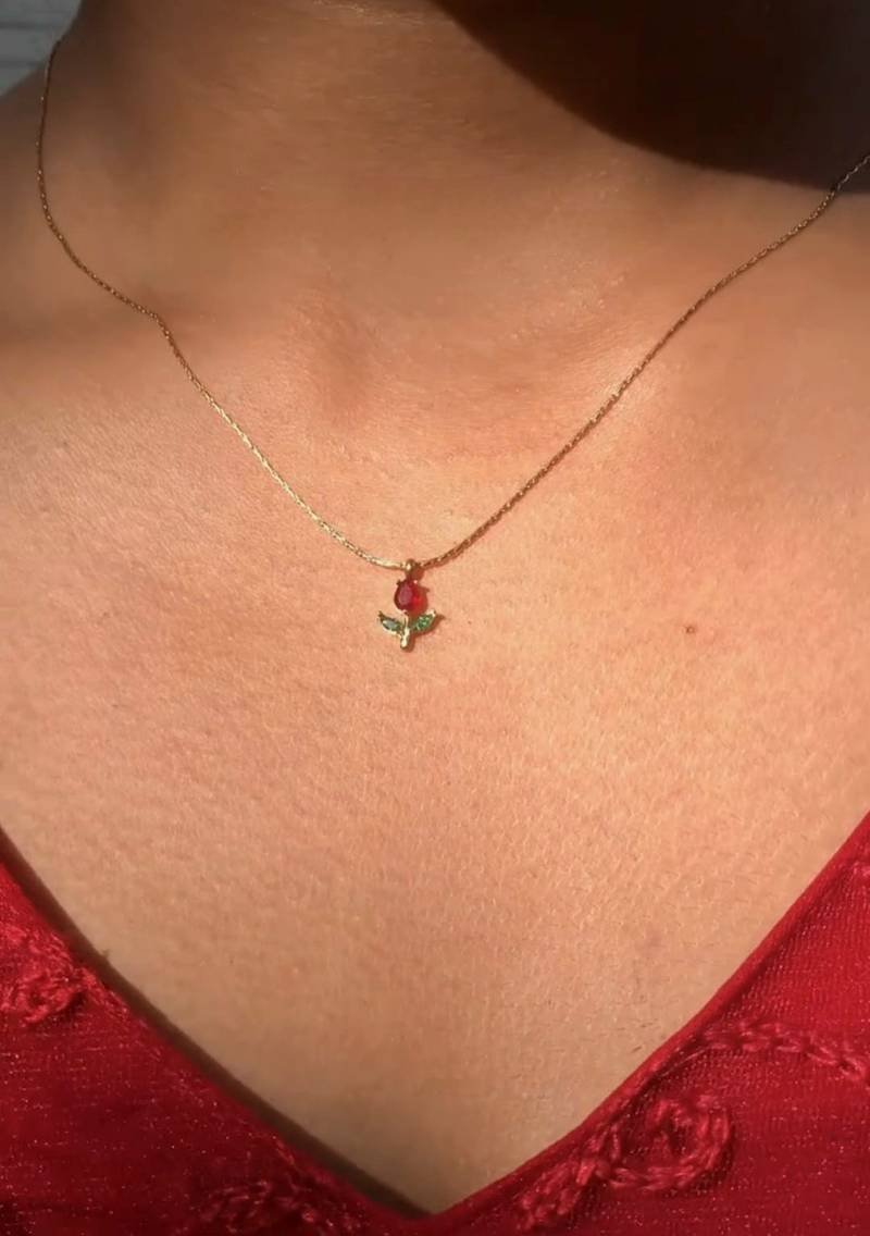 Tulip Necklace 🌷 Allow to Open